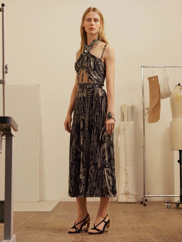 Alexander McQueen Pre-Fall 2017