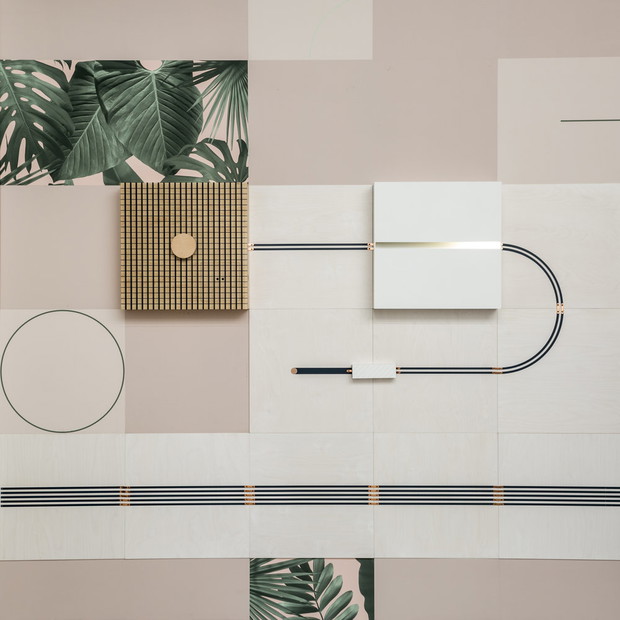Conduct- Interaktywna tapeta od UM Project i Flavor Paper