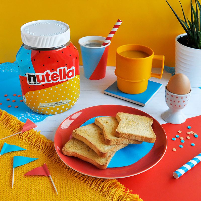 Nutella w opakowaniu zaprojektowanym przez algorytm, fot. Ferrero