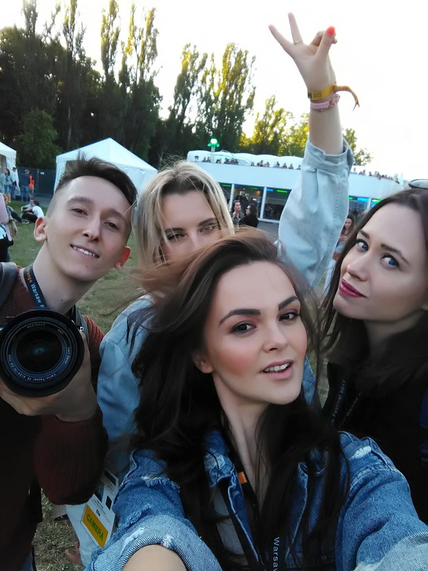 ASUS & ELLE
