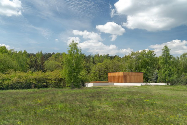 Dom JRv2 w Poznaniu, projekt: Adam Wysocki , de.materia, fot. Tom Kurek