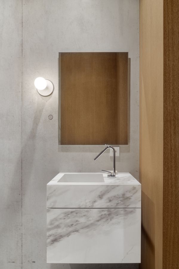 Dom JRv2 w Poznaniu, projekt: Adam Wysocki , de.materia, fot. Tom Kurek