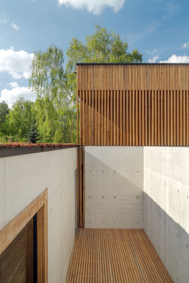 Dom JRv2 w Poznaniu, projekt: Adam Wysocki , de.materia, fot. Tom Kurek