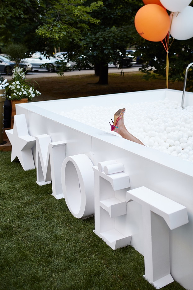 #ELLEparty: Bubbles on Ice - Moët & Chandon i Veuve Clicquot