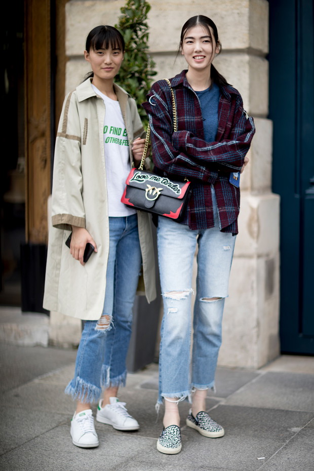 Street fashion: modelki off duty na Paris Fashion Week haute couture AW17