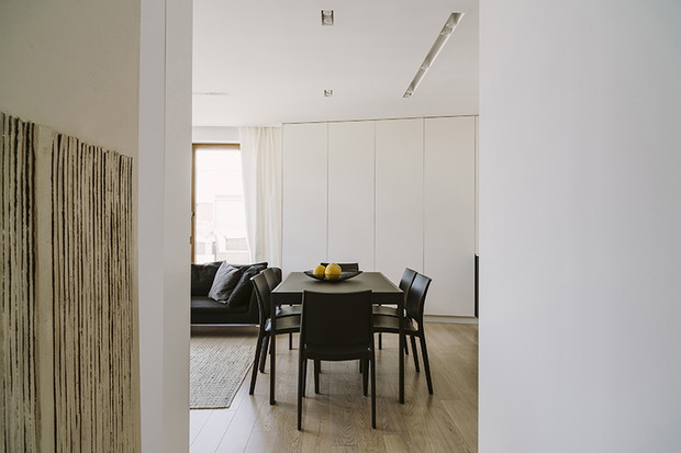 Nowoczesny apartament przy Woronicza, projekt: Anna Maj interiors