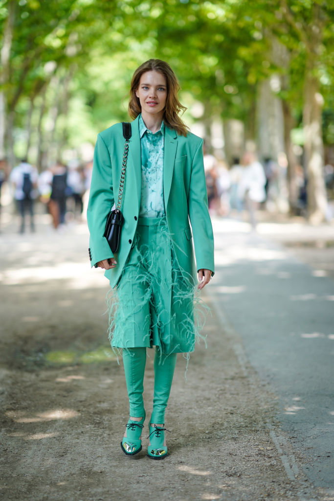 Natalia Vodianova na pokazie Berluti wiosna-lato 2020 [ELLE Spy]