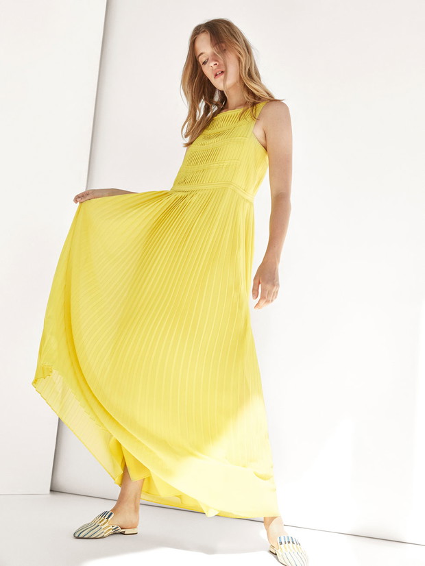 Sukienka z plisowanym dołem, Massimo Dutti , 449 zł