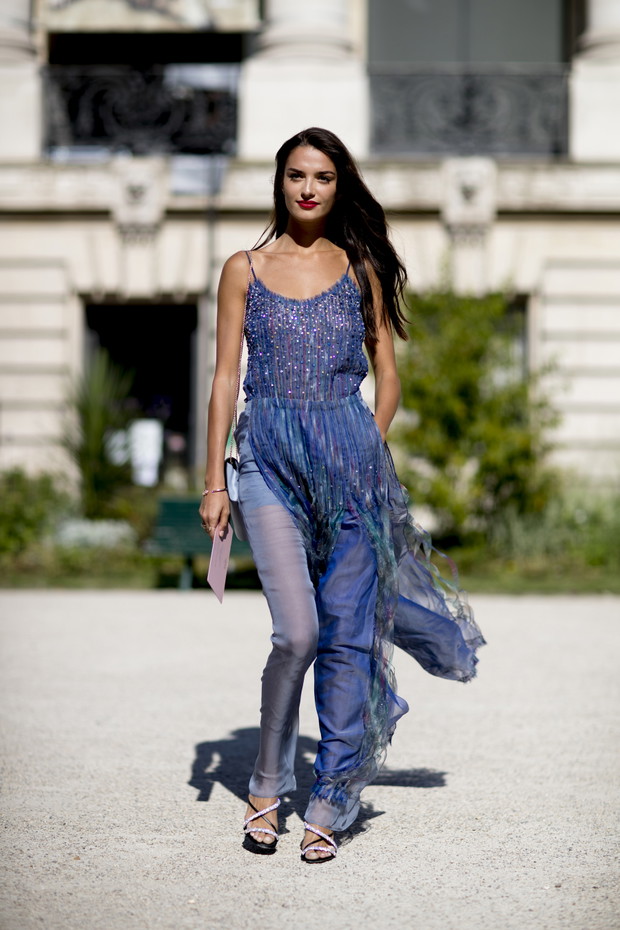 Street style - Paris Fashion Week