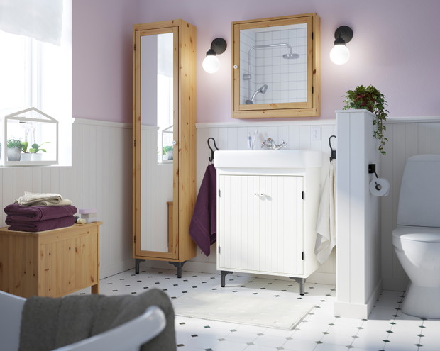 IKEA, szafka z lustrem SILVERÅN, 60x14x68 cm, 249 zł