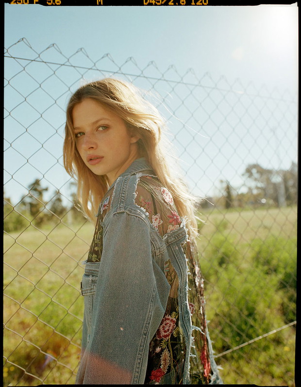 Kurtka jeansowa Bershka