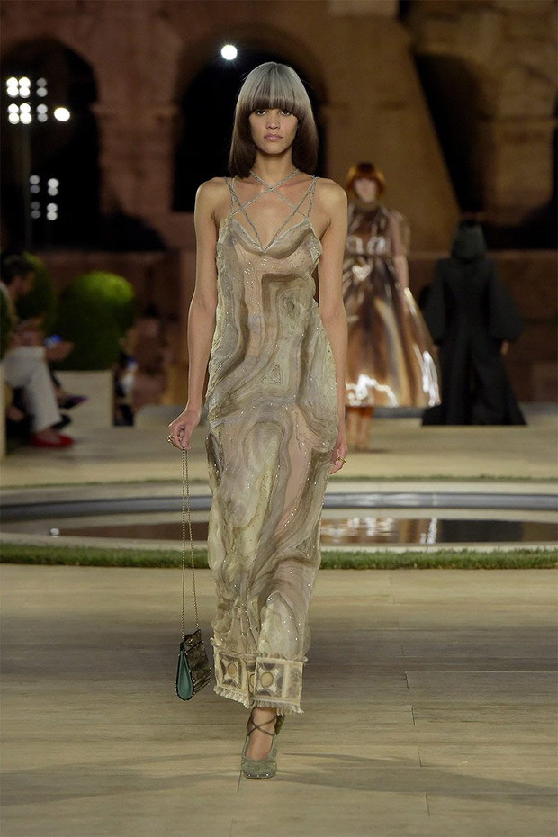 Pokaz Fendi haute couture jesień-zima 2019/2020