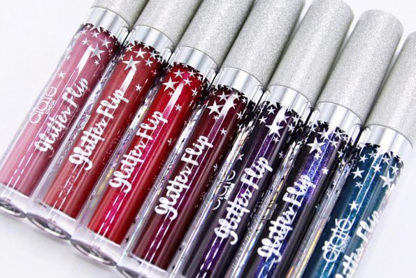 Brokatowa pomadka Ciaté London "Glitter Flip" - hit internetu!
