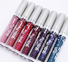 Brokatowa pomadka Ciaté London "Glitter Flip" - hit internetu!