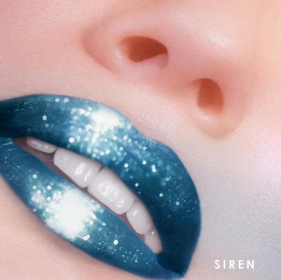 Brokatowa pomadka Ciaté London Glitter Flip - hit internetu!
