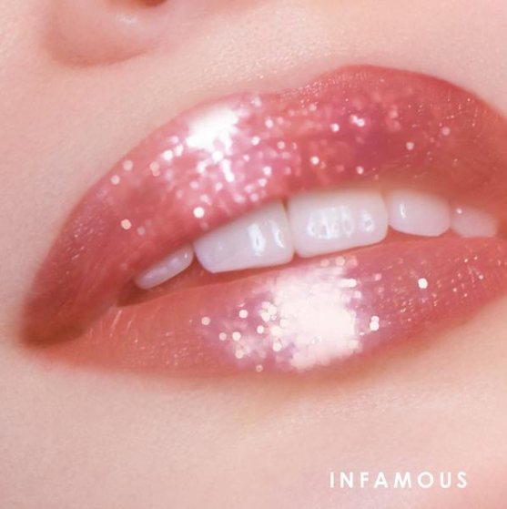Brokatowa pomadka Ciaté London Glitter Flip - hit internetu!