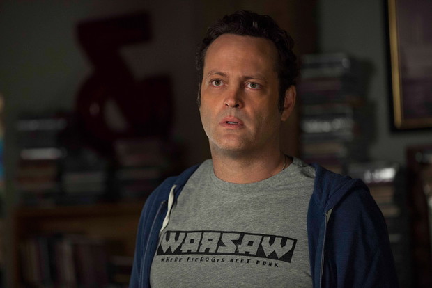 Vince Vaughn jako David Wozniak w filmie Wykapany ojciec