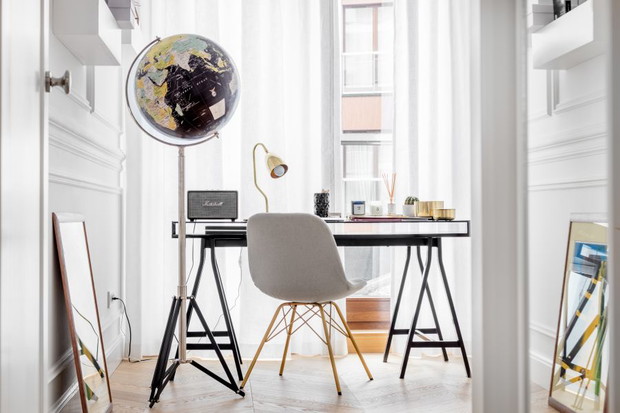 Jasny apartament na warszawskim Powiślu, projekt: Filip Domagała, Domagała Design, fot. Ayuko Studio