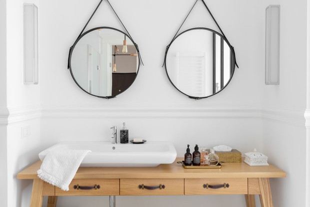 Jasny apartament na warszawskim Powiślu, projekt: Filip Domagała, Domagała Design, fot. Ayuko Studio