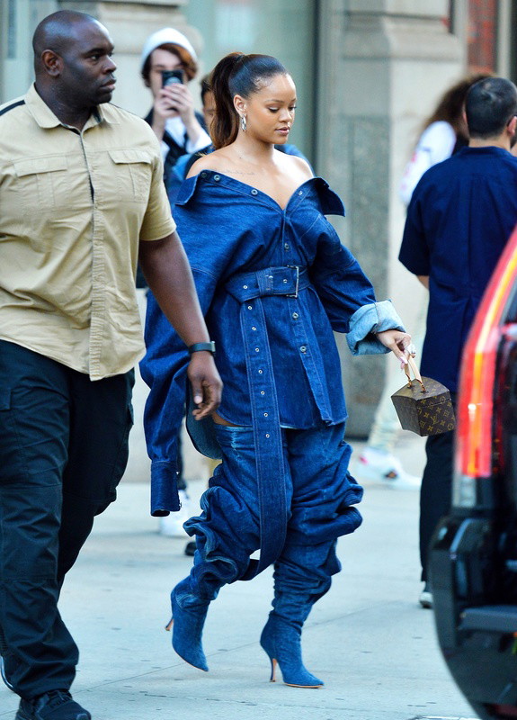 Rihanna na New York Fashion Week wiosna-lato 2018