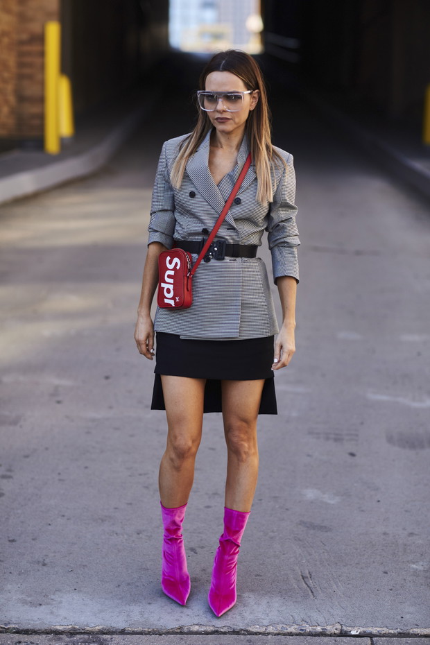 Stylizacje gości na New York Fashion Week wiosna-lato 2018