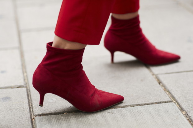 Street fashion: dodatki gości na Londyńskim Tygodniu Mody