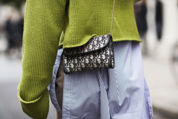 Street fashion: dodatki gości na Londyńskim Tygodniu Mody
