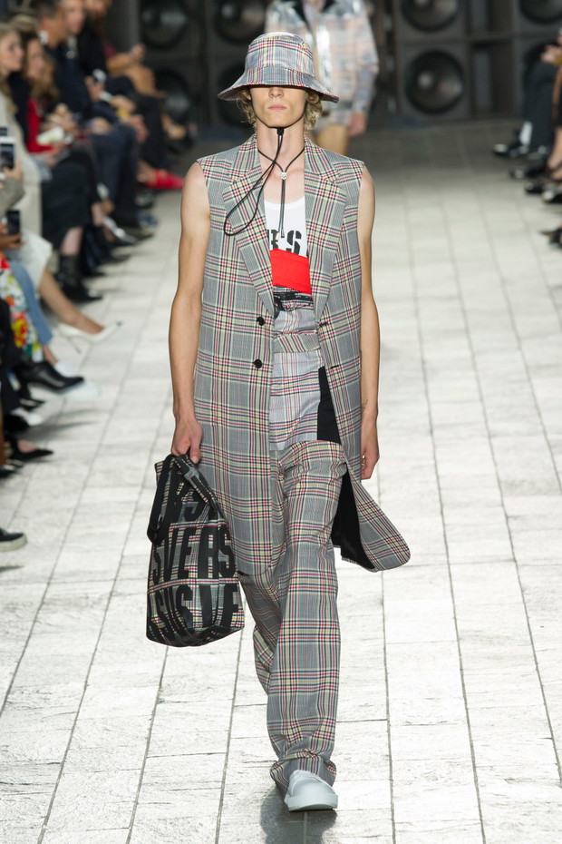 Pokaz Versus Versace SS18