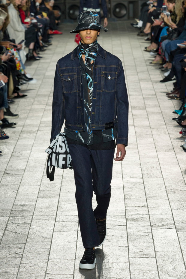 Pokaz Versus Versace SS18