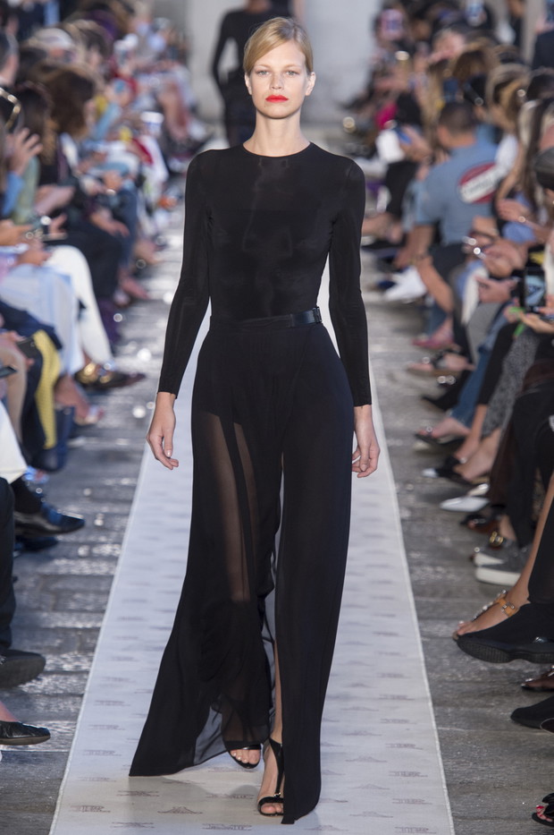 Pokaz Max Mara SS18