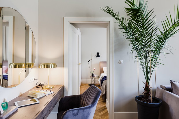 Wnętrze tygodnia: Warszawa - eleganckie 40 m2 w starej kamienicy