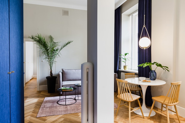 Wnętrze tygodnia: Warszawa - eleganckie 40 m2 w starej kamienicy