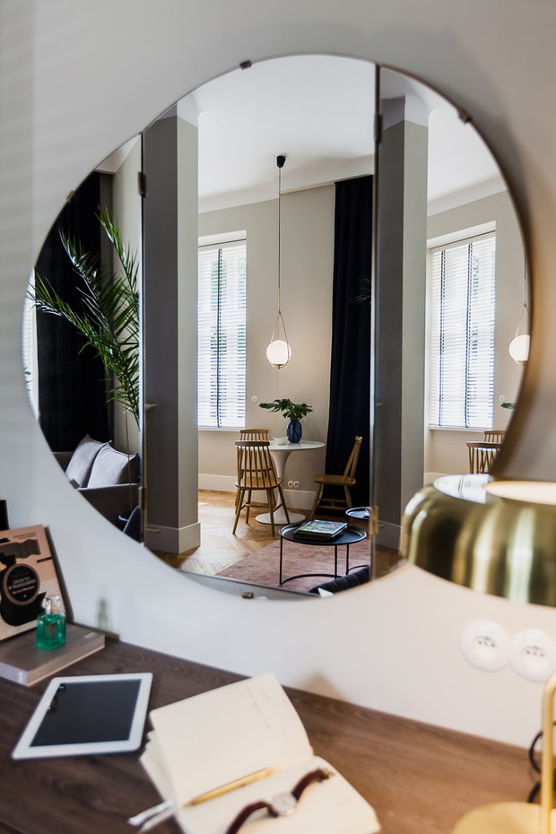 Wnętrze tygodnia: Warszawa - eleganckie 40 m2 w starej kamienicy