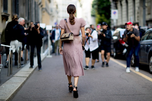 Zdjęcia street style Milan Fashion Week SS18