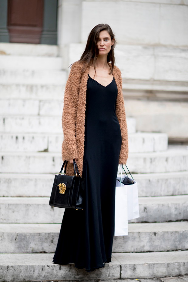 Stylizacje gości na Paryskim Tygodniu Mody SS18