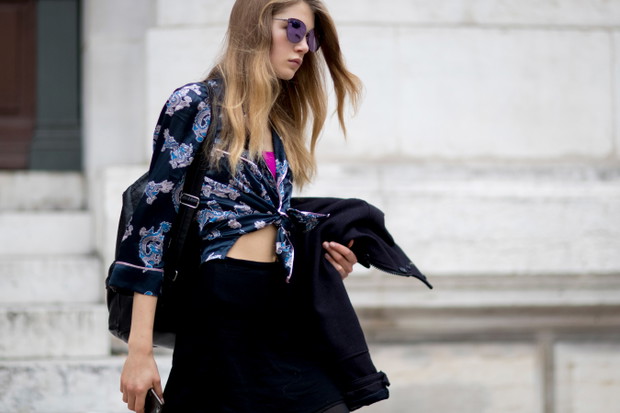 Stylizacje gości na Paryskim Tygodniu Mody SS18