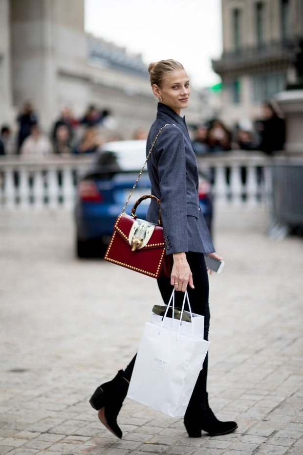 Stylizacje gości na Paryskim Tygodniu Mody SS18