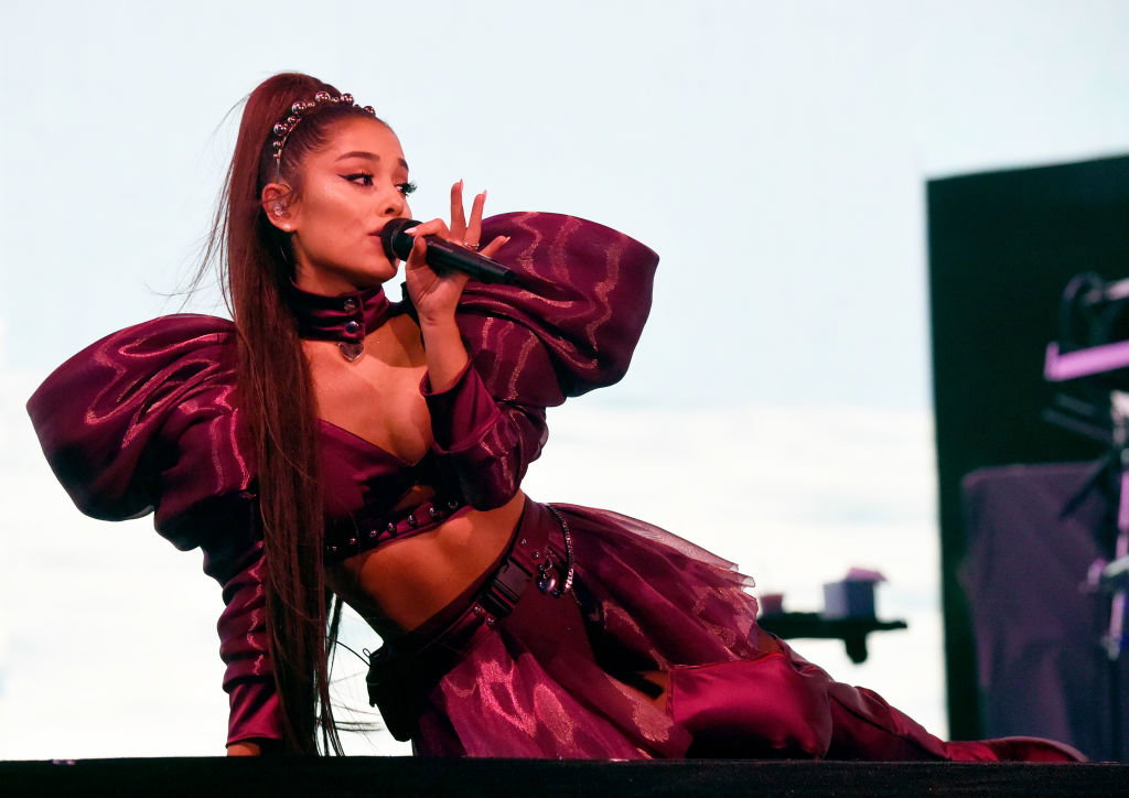 Ariana Grande oskarża znaną sieciówkę o wykorzystanie jej wizerunku