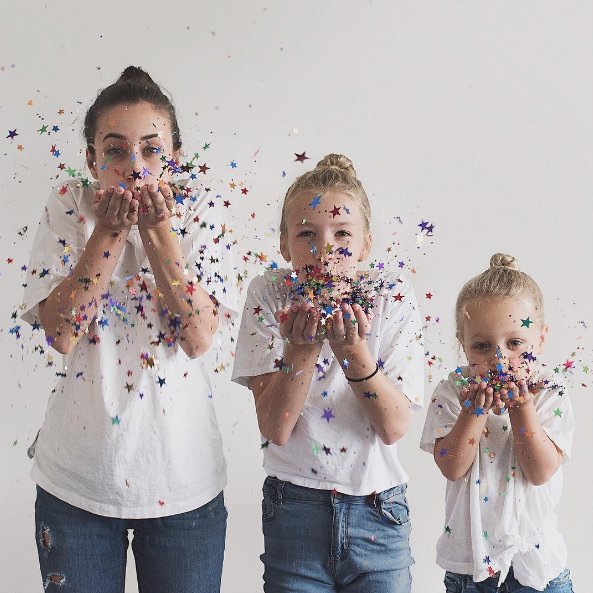 #allthatisthree, czyli wspólne zdjęcia matki z córkami hit na insta!