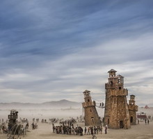 Black Rock Lighthouse Service podczas festiwalu Burning Man, Nevada, fot. Tom Stahl, kategoria: Świadomość miejsca