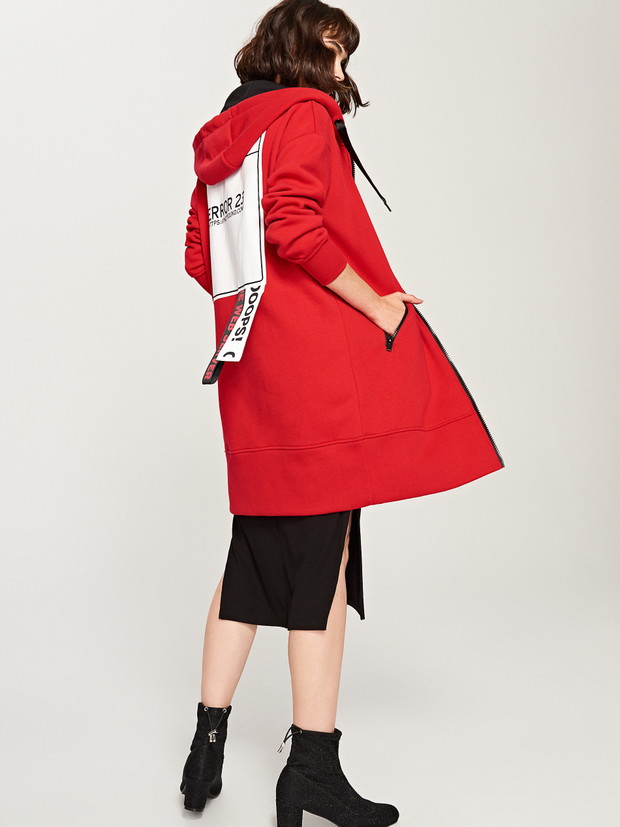 Czerwona bluza rozpinana Reserved