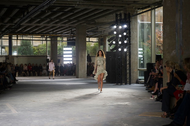 Pokaz Giambattista Valli SS18