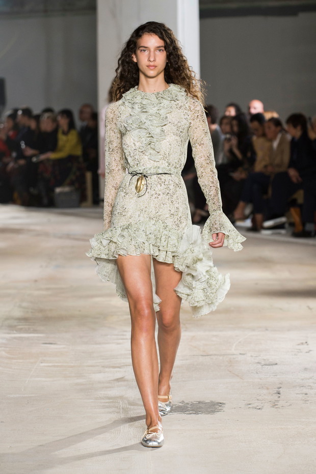 Pokaz Giambattista Valli SS18