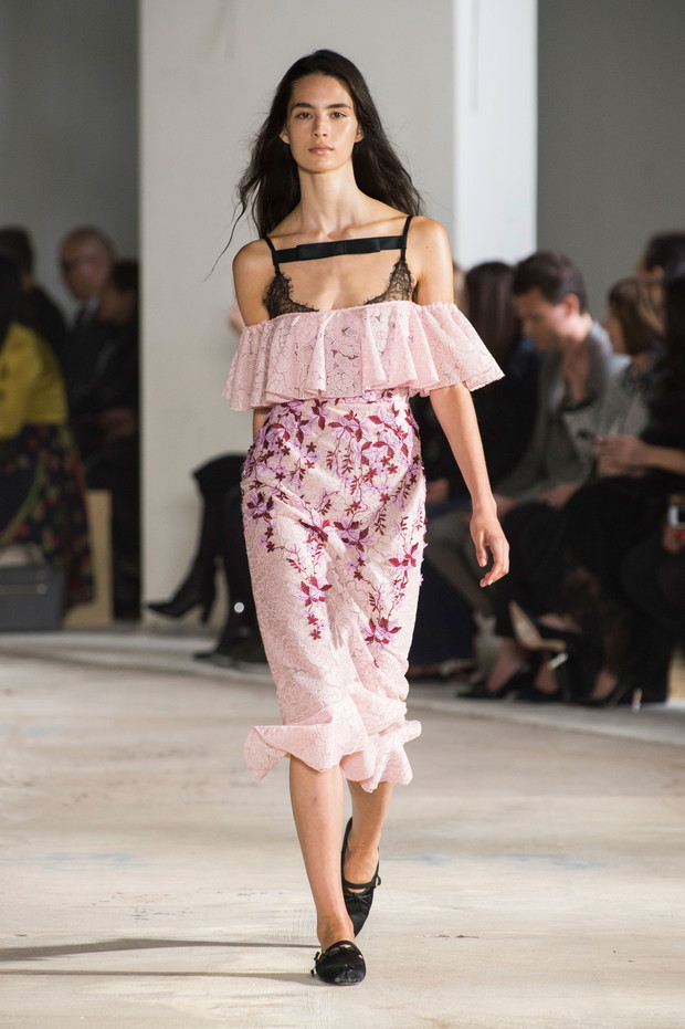Pokaz Giambattista Valli SS18