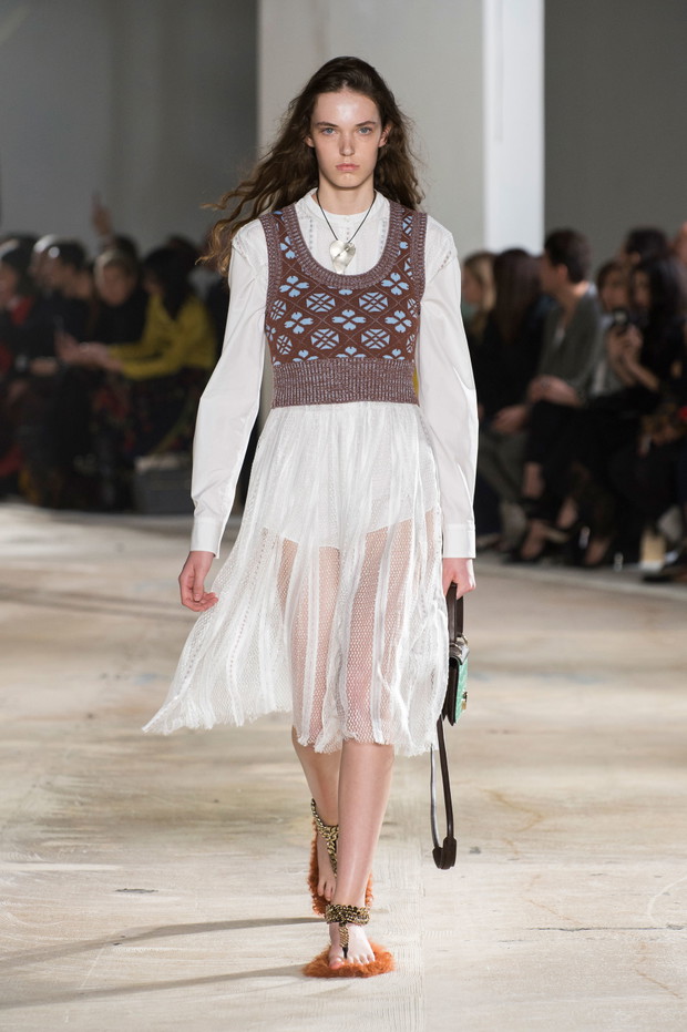 Pokaz Giambattista Valli SS18