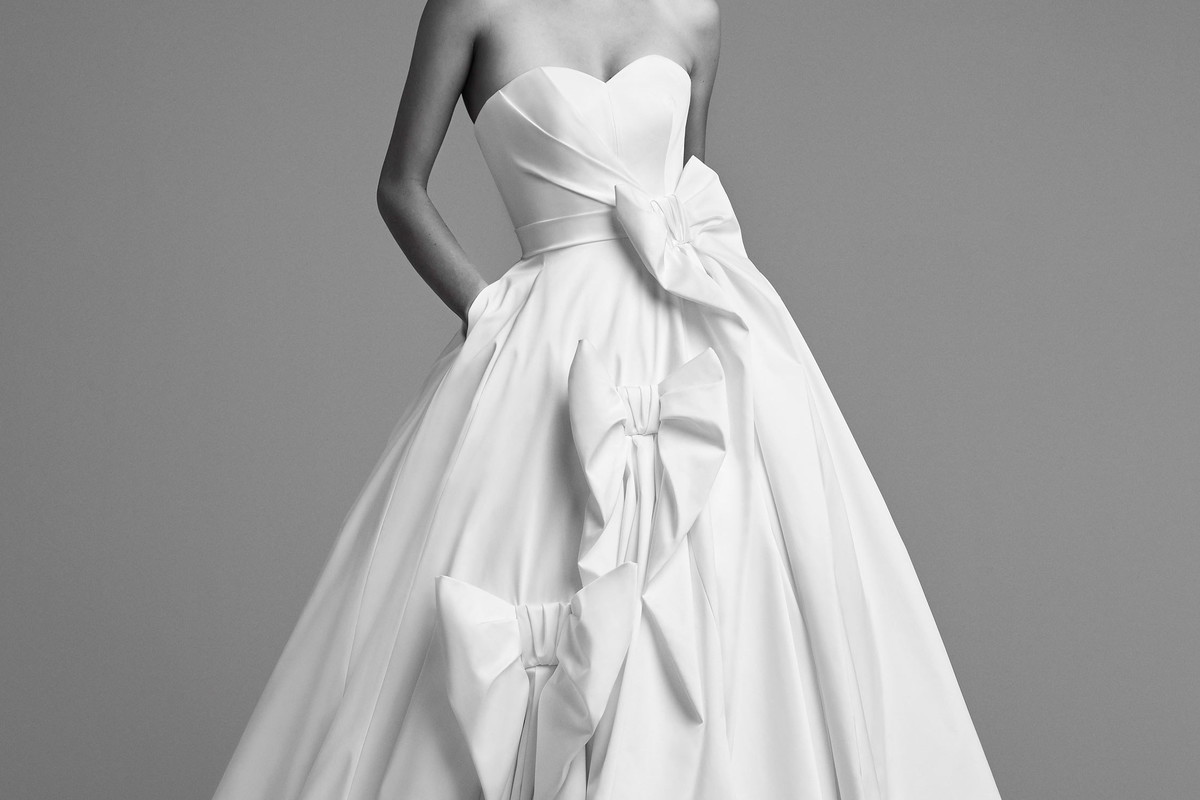 Suknia ślubna Viktor & Rolf AW18