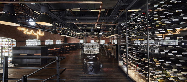 Restauracja Zoni w Centrum Praskim Koneser, projekt: Nizio Design International