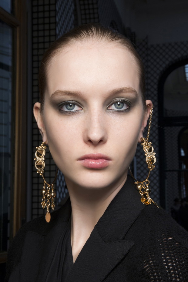 Makijaż smokey eye - Altuzarra jesień-zima 2019/2020