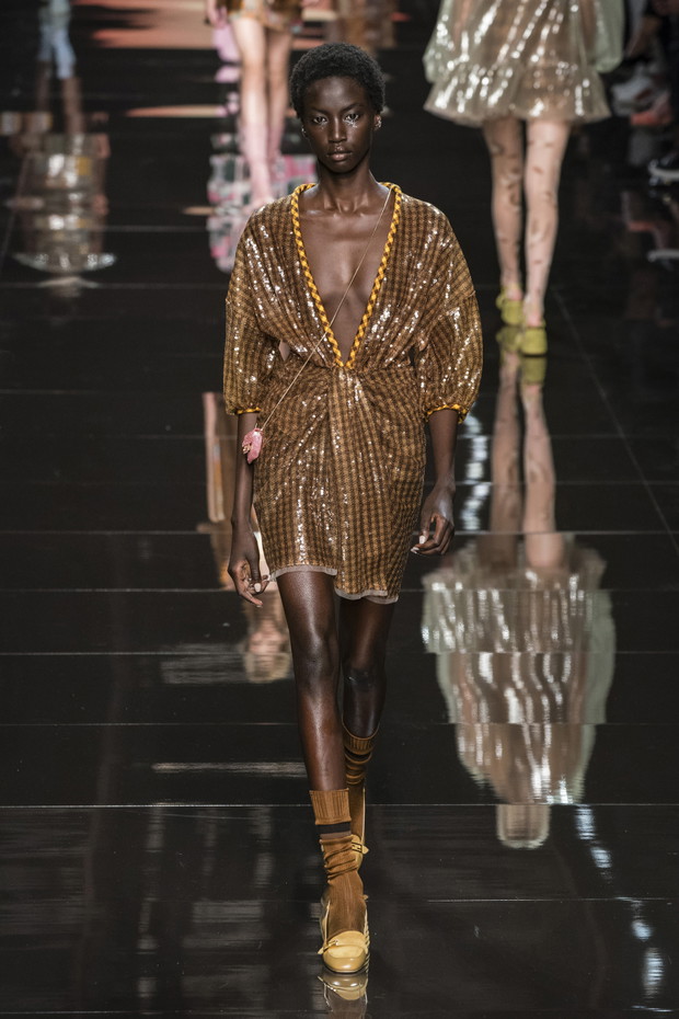 Pokaz Fendi SS20