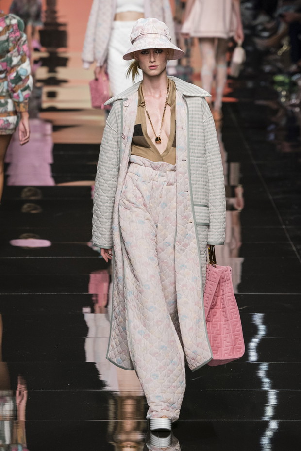 Pokaz Fendi SS20